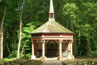 Bild vergrößern: Forstkapelle